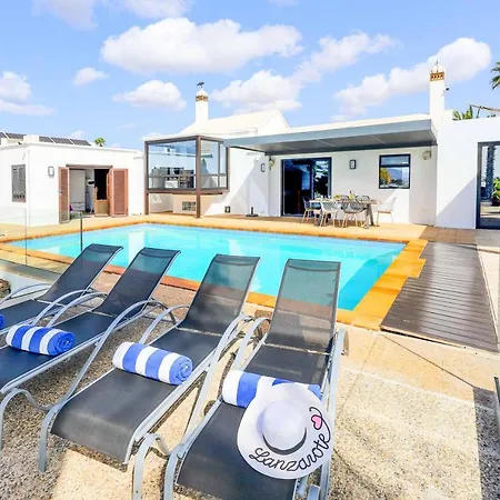 Cois Farraige Villa Puerto del Carmen (Lanzarote)